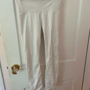 Soul Cycle x Lululemon Bottom mesh leggings